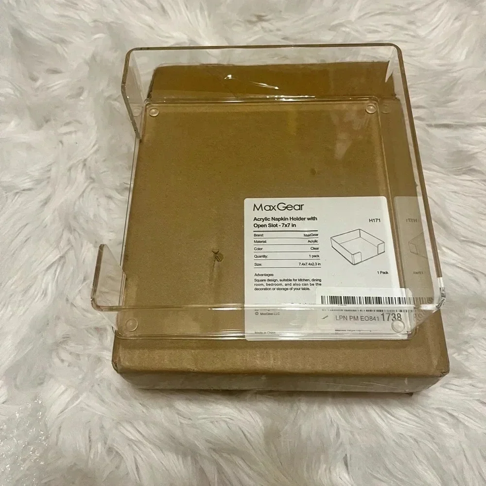 Max gear acrylic napkin holder